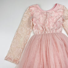 Load image into Gallery viewer, Girls Designer Kidz, floral lace &amp; tulle party dress, GUC, size 4, L: 53 at front