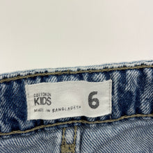 Load image into Gallery viewer, Boys Cotton On, blue denim jeans, adjustable, inside leg: 42.5cm, FUC, size 6,  