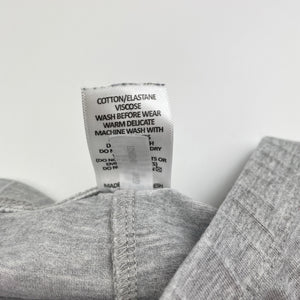 Girls Target, grey marle stretchy leggings, inside leg: 32cm, EUC, size 3,  