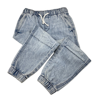 Boys H&M, blue denim jogger pants, elasticated, inside leg: 42.5cm, FUC, size 5,  