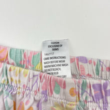 Load image into Gallery viewer, Girls Brilliant Basics, floral cotton pyjama shorts, EUC, size 7,  