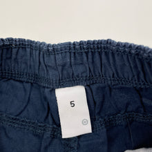 Load image into Gallery viewer, Boys Target, cotton cargo shorts, adjustable, GUC, size 5,  