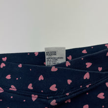 Load image into Gallery viewer, Girls Anko, navy bike shorts, hearts, GUC, size 5,  