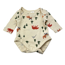 Load image into Gallery viewer, Boys Baby Berry, cotton bodysuit / romper, EUC, size 0000,  