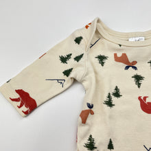 Load image into Gallery viewer, Boys Baby Berry, cotton bodysuit / romper, EUC, size 0000,  