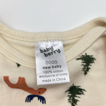 Load image into Gallery viewer, Boys Baby Berry, cotton bodysuit / romper, EUC, size 0000,  