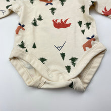 Load image into Gallery viewer, Boys Baby Berry, cotton bodysuit / romper, EUC, size 0000,  