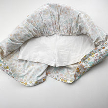 Load image into Gallery viewer, Girls KID, floral cotton skirt, built-in shorts, elasticated, EUC, size 5,  