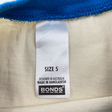 Load image into Gallery viewer, Unisex Bonds, cotton tee / top, light marks left shoulder, FUC, size 5,  