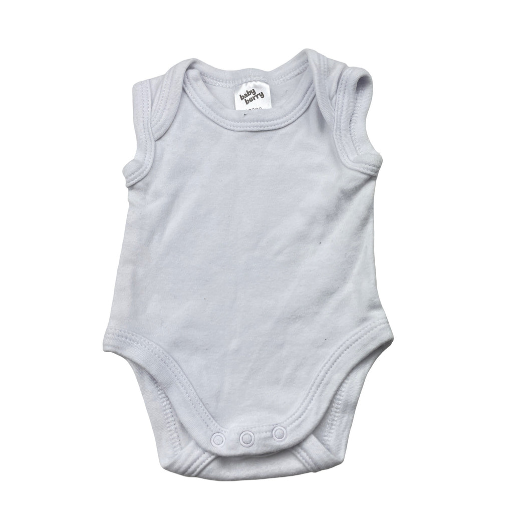 Unisex Baby Berry, soft cotton bodysuit / romper, EUC, size 00000,  