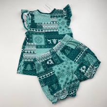 Load image into Gallery viewer, Girls Baby Berry, cotton Christmas pyjama top &amp; shorts, NEW, size 2,  