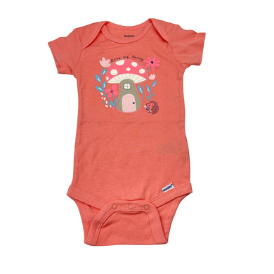 Girls Gerber, cotton Onesies bodysuit / romper, hedgehog, EUC, size 00,  