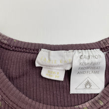 Load image into Gallery viewer, Girls JAMIE KAY, floral organic cotton blend top, blue mark on chest, FUC, size 3,  