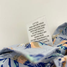 Load image into Gallery viewer, Boys Target, lightweight cotton short sleeve shirt, EUC, size 0,  