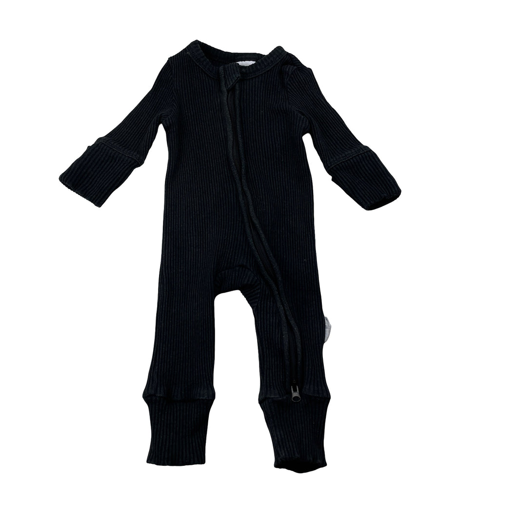 Unisex Baby Berry, ribbed zip romper, wash fade, FUC, size 0000,  