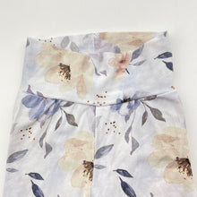 Load image into Gallery viewer, Girls TeeBee &amp; Co, handmade, soft feel, floral leggings / bottoms, EUC, size 000,  
