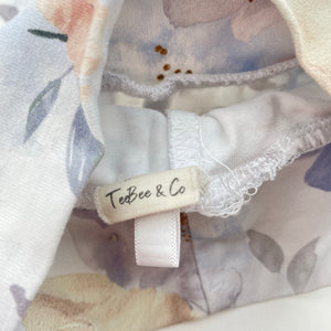 Girls TeeBee & Co, handmade, soft feel, floral leggings / bottoms, EUC, size 000,  