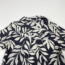 Load image into Gallery viewer, Boys Baby Berry, lightweight cotton short sleeve shirt, GUC, size 1,  