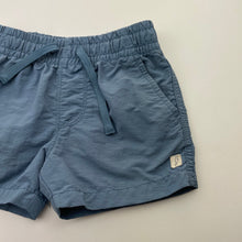 Load image into Gallery viewer, Boys Target, lightweight shorts, elasticated, FUC, size 3,  