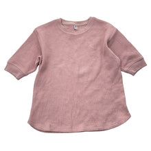 Load image into Gallery viewer, Girls Uniqlo, pink waffle short sleeve top, EUC, size 5-6,  
