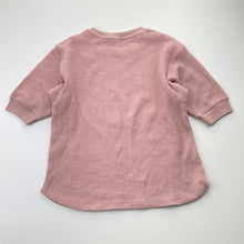 Load image into Gallery viewer, Girls Uniqlo, pink waffle short sleeve top, EUC, size 5-6,  