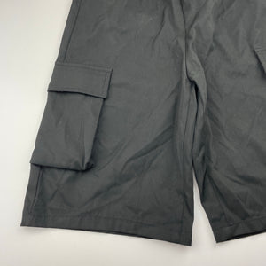 Boys SHEIN, lightweight cargo shorts, elasticatd, EUC, size 10,  