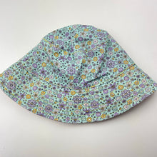 Load image into Gallery viewer, Girls floral, reversible sun hat, EUC, size 3-5,  