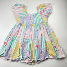 Load image into Gallery viewer, Girls floral, summer dress, armpit to armpit: 28.5cm, EUC, size 3-4, L: 50cm