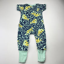 Load image into Gallery viewer, Unisex Bonds, zip Wondersuit / zippy / romper, GUC, size 0,  