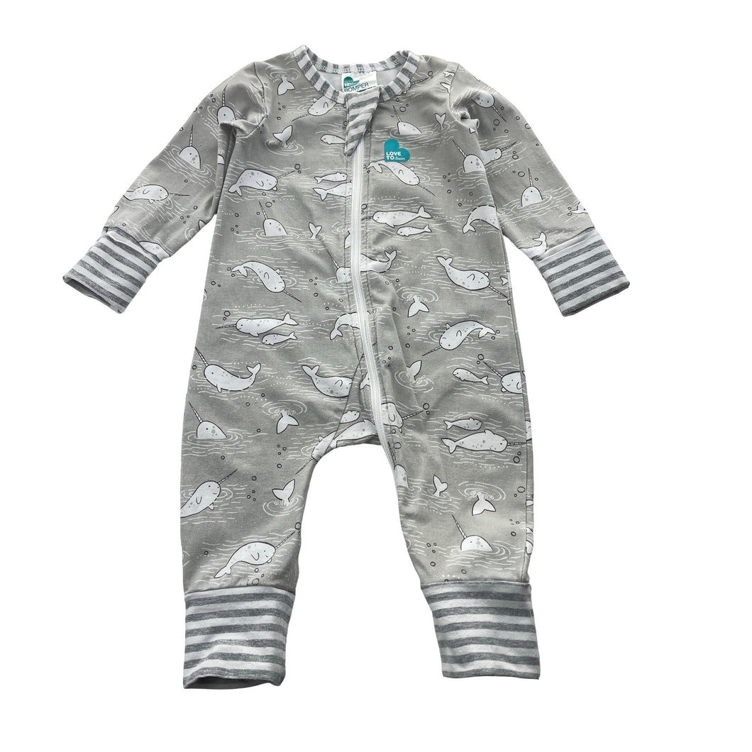 Unisex Love To Dream, stretchy zip romper, narwhals, FUC, size 000,  