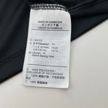 Load image into Gallery viewer, Boys Nike, DRI-FIT sports / activewar top, EUC, size 10-11,  