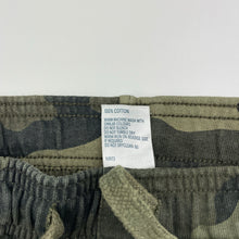 Load image into Gallery viewer, Boys Anko, camo print cotton shorts, elasticated, EUC, size 8,  