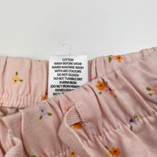 Load image into Gallery viewer, Girls Target, floral cotton skirt, elasticated, EUC, size 6,  