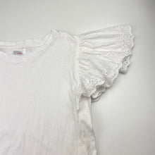 Load image into Gallery viewer, Girls Mango, broderie trim cotton tee / top, EUC, size 7,  