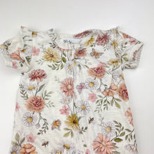 Load image into Gallery viewer, Girls Bebe by Minihaha, floral zip romper, bees, GUC, size 000,  