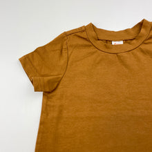 Load image into Gallery viewer, Unisex Cozy Pixies, stretchy tee / top, EUC, size 0,  