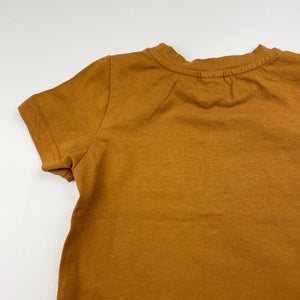 Unisex Cozy Pixies, stretchy tee / top, EUC, size 0,  