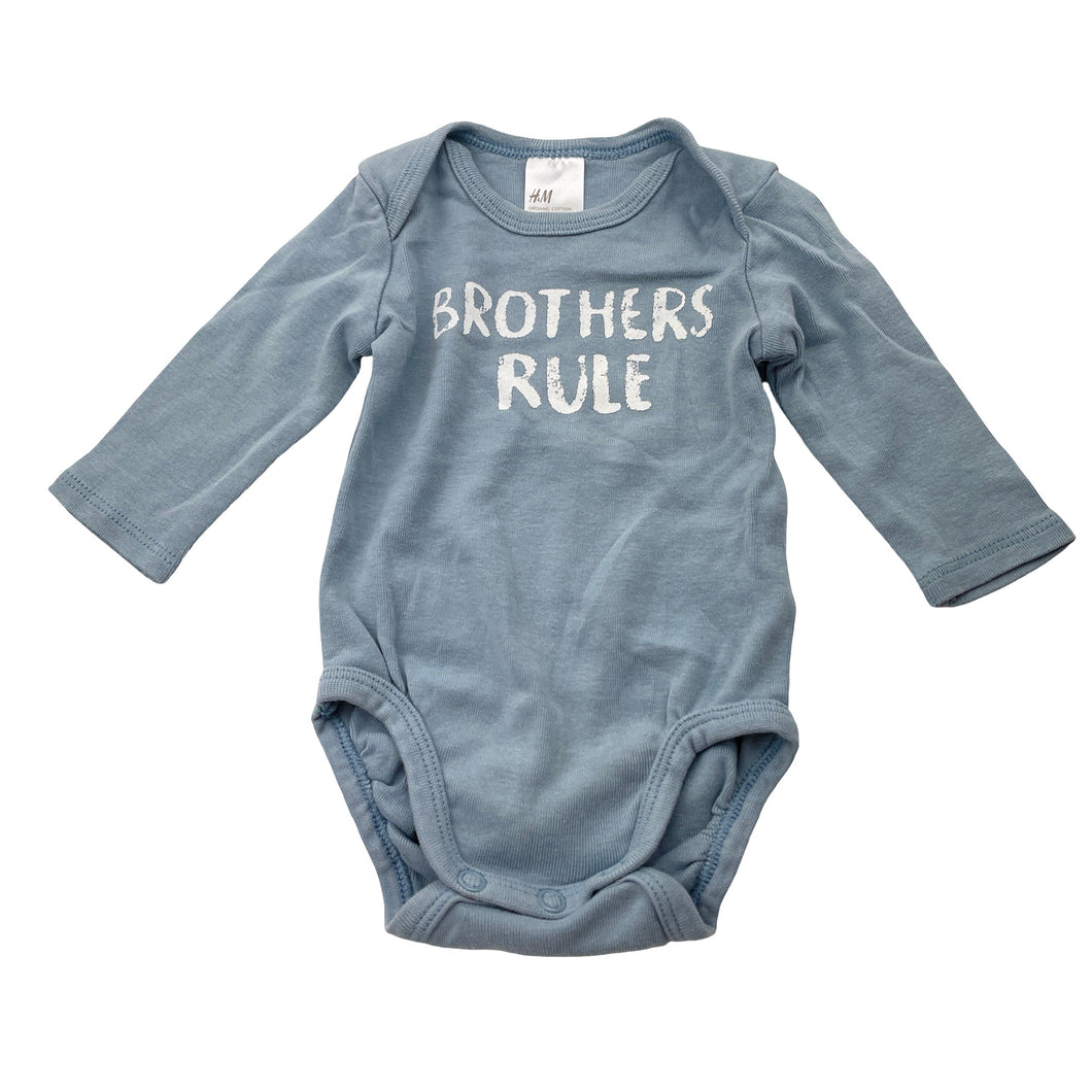 Boys H&M, organic cotton bodysuit / romper, GUC, size 0000,  