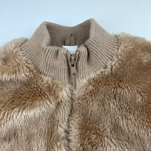 Load image into Gallery viewer, Girls lined, faux fur jacket (no labels), armpit to armpit: 41cm, shoulder to cuff: 52cm, GUC, size 10-12,  