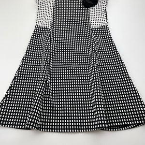 Girls Origami, black & white party dress, EUC, size 7, L: 65cm
