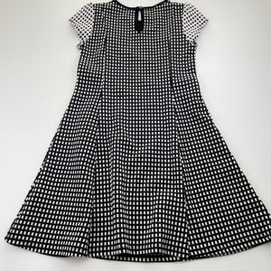 Girls Origami, black & white party dress, EUC, size 7, L: 65cm