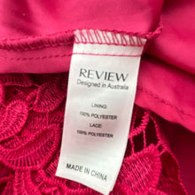 Load image into Gallery viewer, Girls REVIWE, lined floral lace party / formal dress, EUC, size 10, L: 70cm