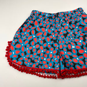 Girls Betty and Lola, lightweight cotton shorts, elasticated, size L, waist: 27cm across unstretched, EUC, size 6-8,  