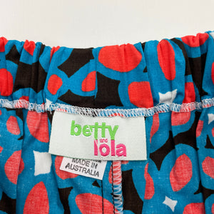 Girls Betty and Lola, lightweight cotton shorts, elasticated, size L, waist: 27cm across unstretched, EUC, size 6-8,  