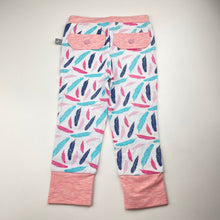 Load image into Gallery viewer, Girls and the little dog laughed, stretchy leggings / bottoms, inside leg: 32cm, EUC, size 3-4,  
