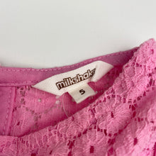 Load image into Gallery viewer, Girls Milkshake, lightweight, stretchy floral dress, EUC, size 5, L: 58cm