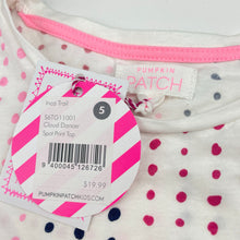 Load image into Gallery viewer, Girls Pumpkin Patch, soft feel cotton tee / top, NEW, size 5,  