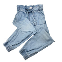 Load image into Gallery viewer, Girls Country Road, lightweight pants, elasticated, inside leg: 43cm, FUC, size 5,  