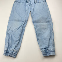 Load image into Gallery viewer, Girls Country Road, lightweight pants, elasticated, inside leg: 43cm, FUC, size 5,  