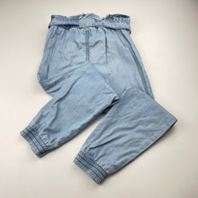 Load image into Gallery viewer, Girls Country Road, lightweight pants, elasticated, inside leg: 43cm, FUC, size 5,  